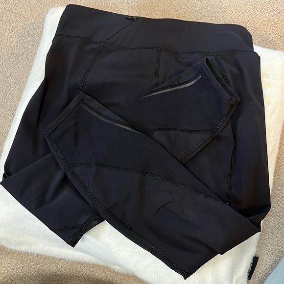 Lululemon vented pants size 6 - Picture 1 of 7